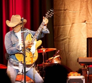 Dwight Yokum